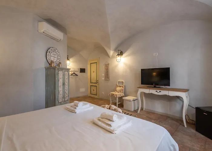 Dimoras Stone 招待所 3*